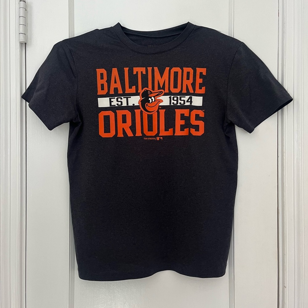 Women’s Small Baltimore Orioles Shirt